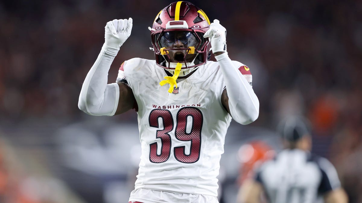 Commanders defensive coordinator sees bigger role for longtime safety