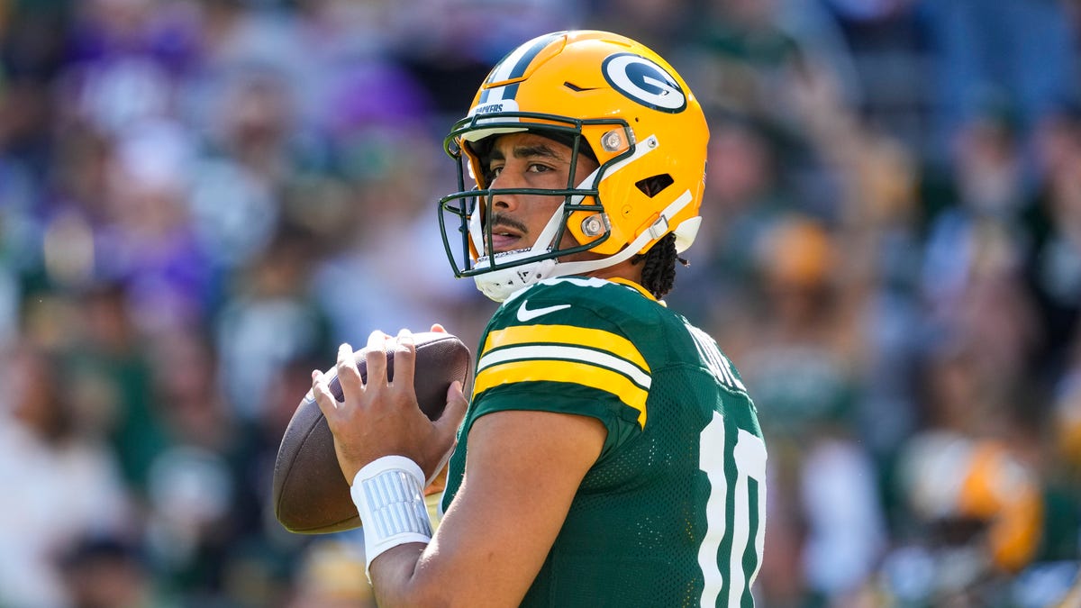 Orr's annual NFL predictions has Packers finishing 9-8, missing playoffs in 2025