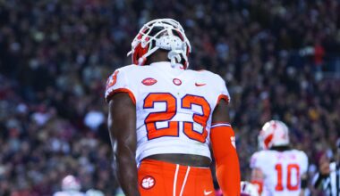 Pick sixes aplenty: Former Tigers complete three defensive touchdowns