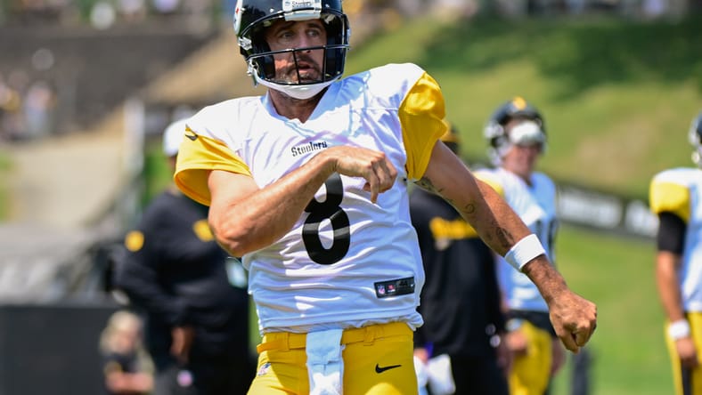 Pittsburgh Steelers QB Aaron Rodgers