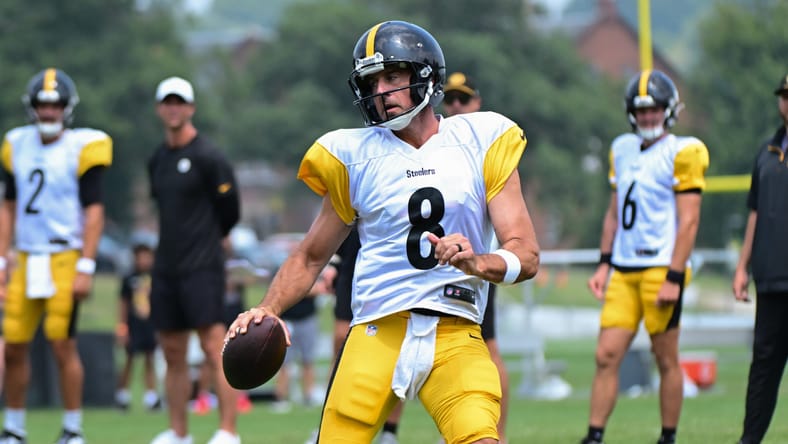 Pittsburgh Steelers QB Aaron Rodgers