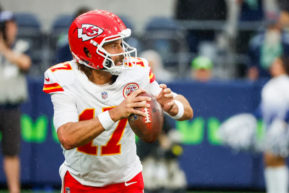 Aug 15, 2025; Seattle, Washington, USA; Kansas City Chiefs quarterback Gardner Minshew (17) looks to pass against the Seattle Seahawks during the first quarter at Lumen Field. Mandatory Credit: Joe Nicholson-Imagn Images