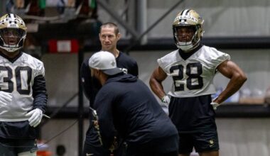 Vikings sign former Saints RB Xazavian Valladay