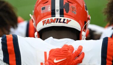 Illini football EDGE projected as top 2026 NFL Draft pick