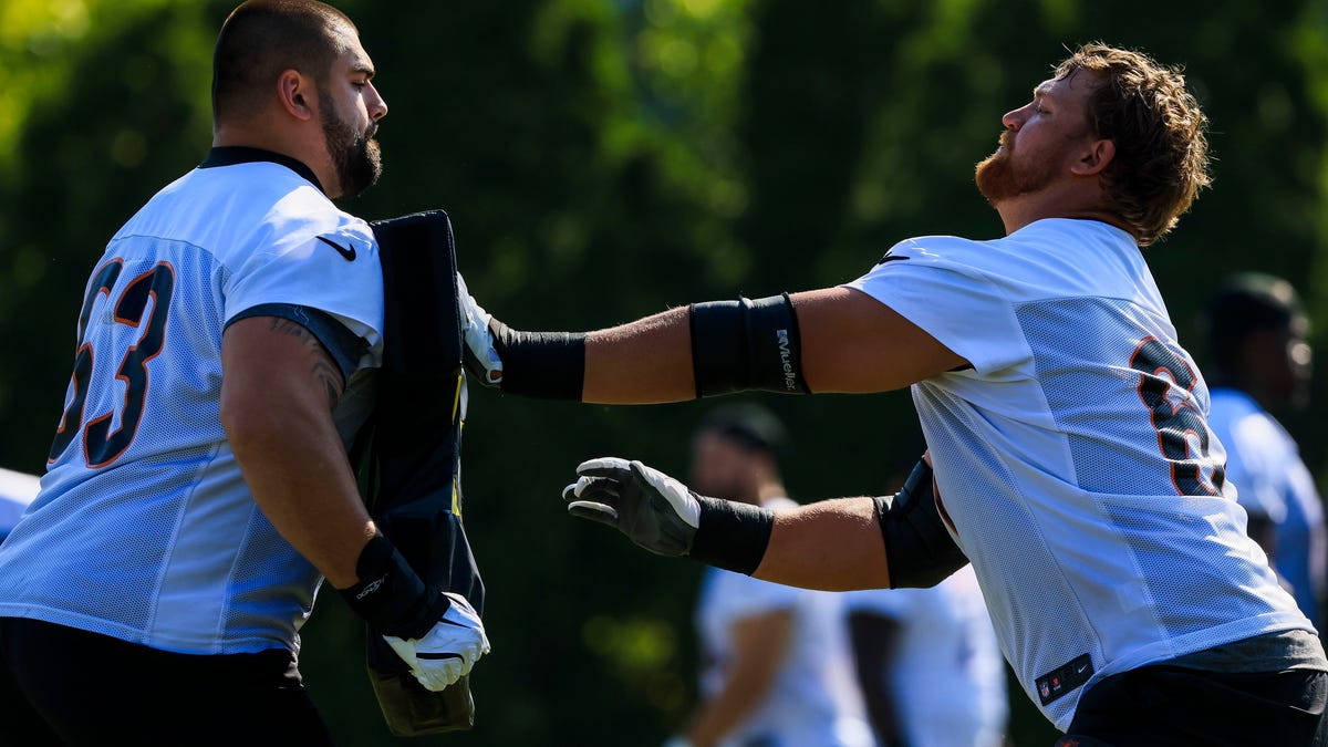 Former Bengals starter gets reps in new spot ahead of roster cutdowns