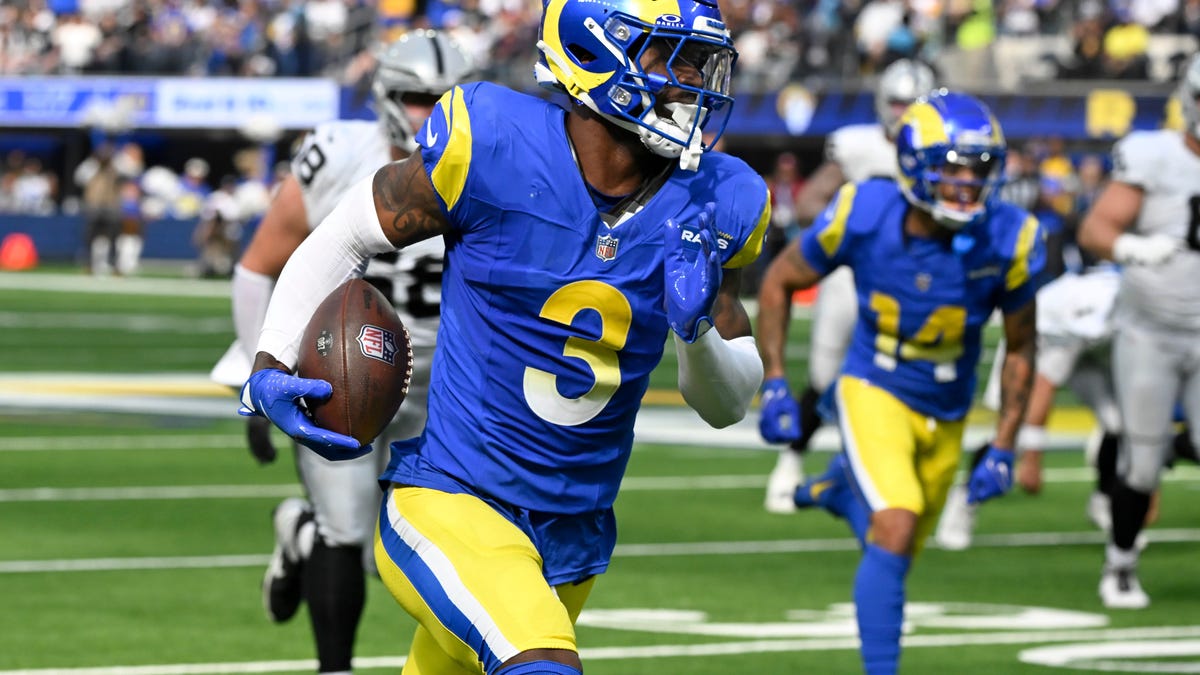 Two ex-Commanders want Terry McLaurin in Hollywood