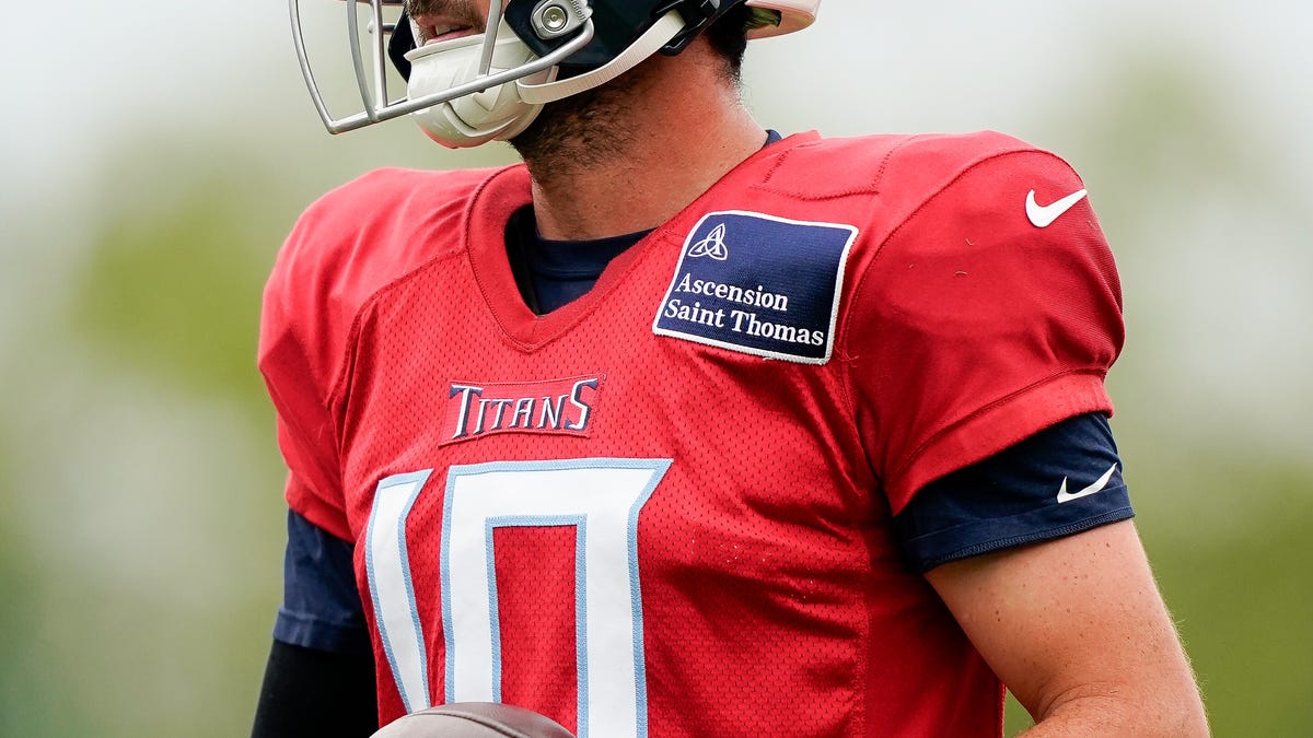 Brandon Allen No. 2 QB behind Cam Ward in Titans unofficial depth chart