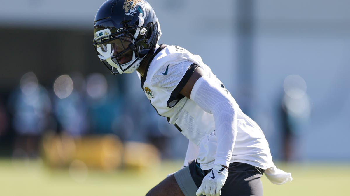 Former teammate Jourdan Lewis reacts