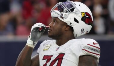 NFL players not banned from using smelling salts, NFLPA says