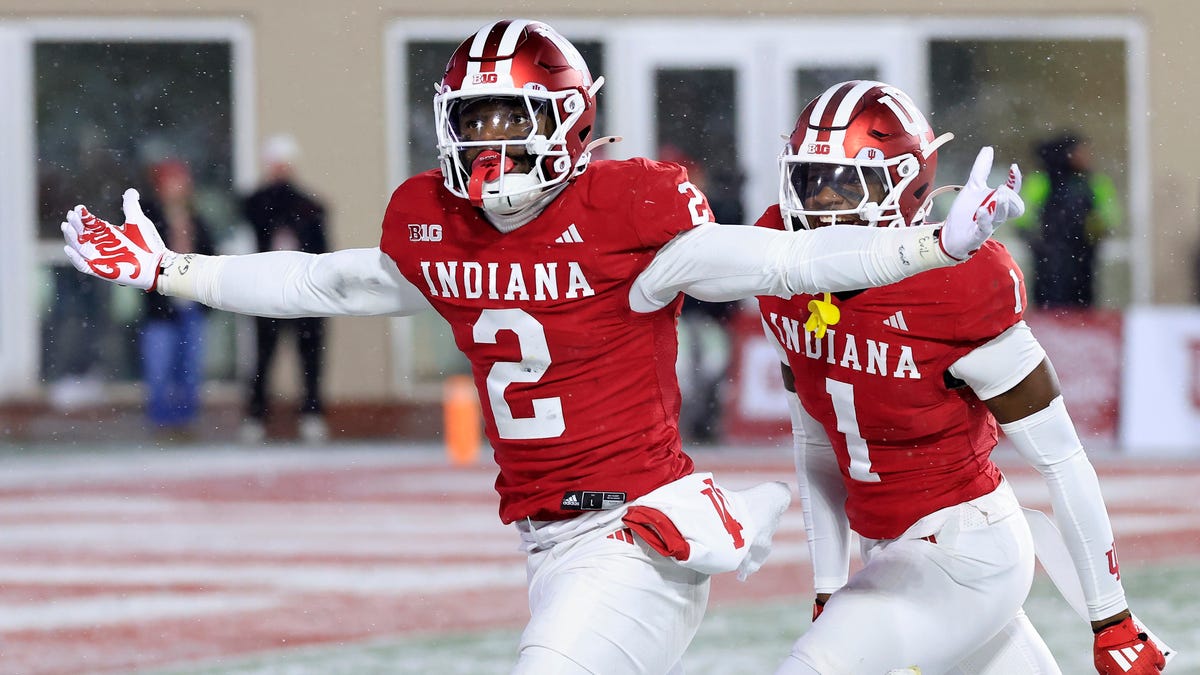 Atlanta Falcons work out four players, including LB Jailin Walker