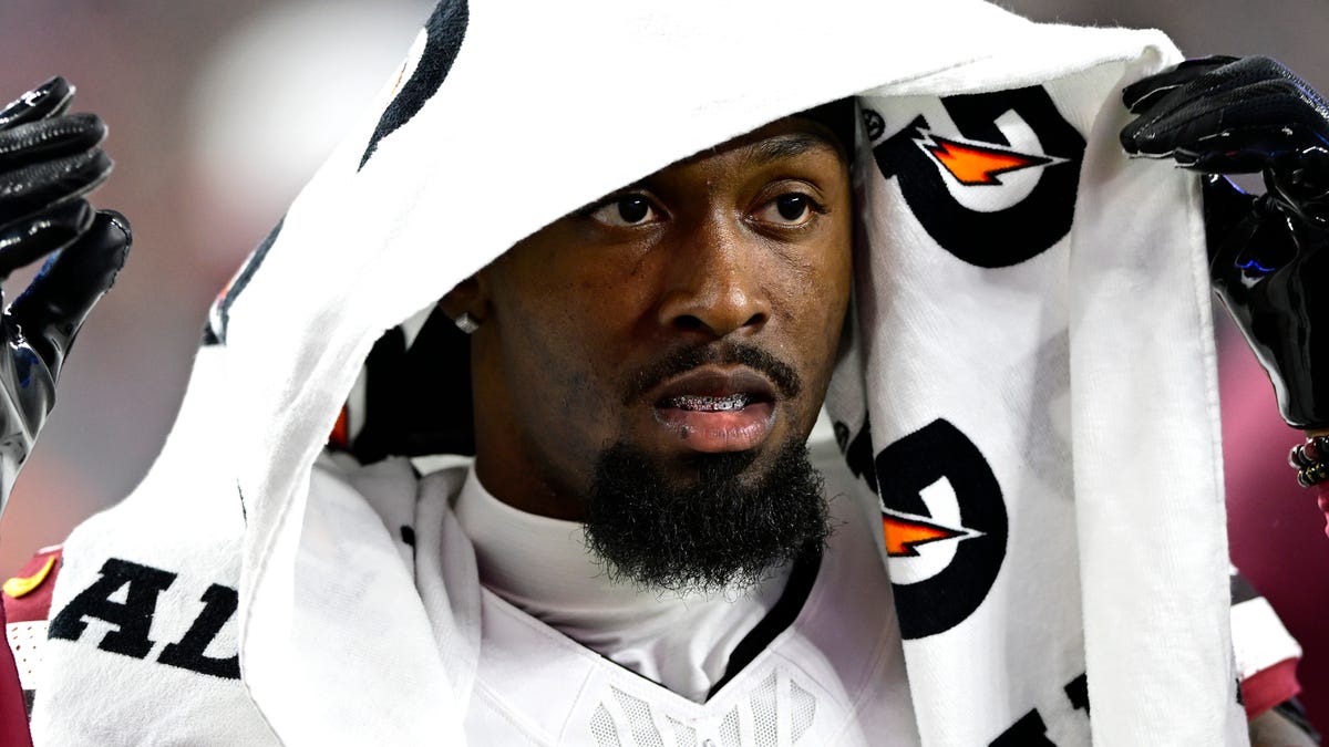 Commanders coach Dan Quinn gives injury update on rookie CB Trey Amos