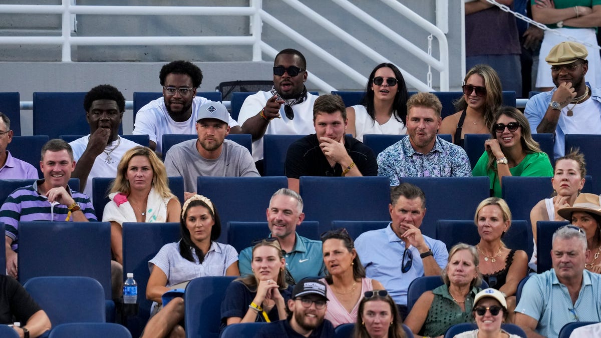 Zac Taylor, Orlando Brown Jr. and more Bengals attend Cincinnati Open
