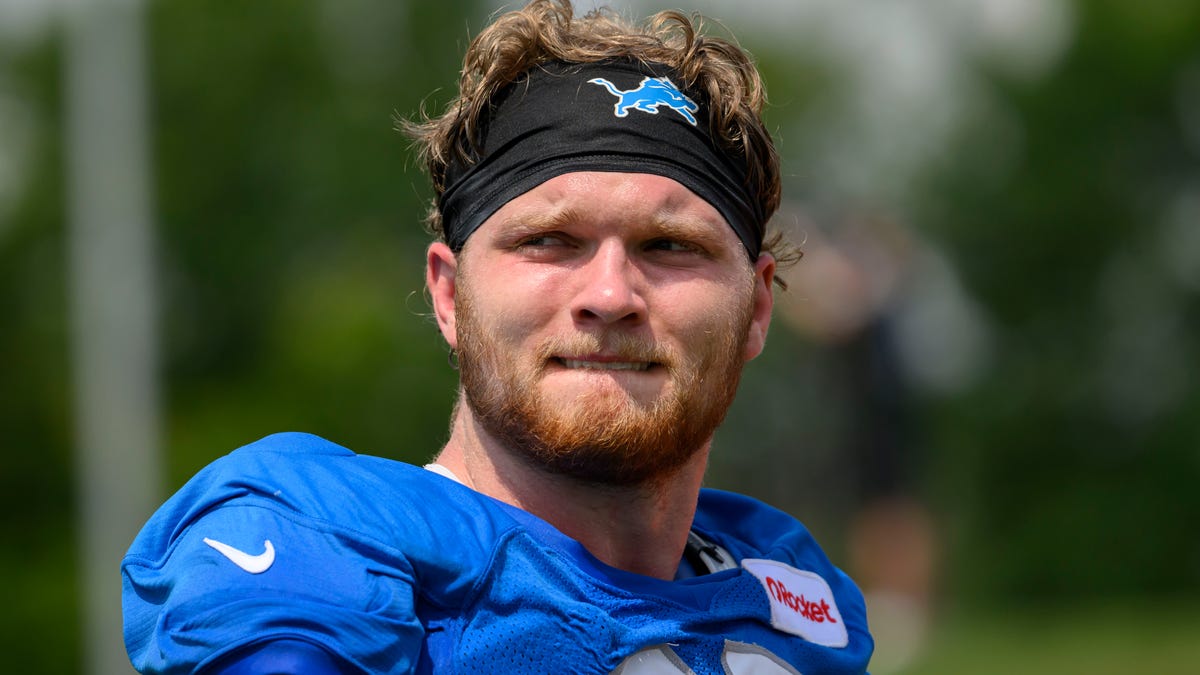 Detroit Lions' Aidan Hutchinson not sweating contract extension