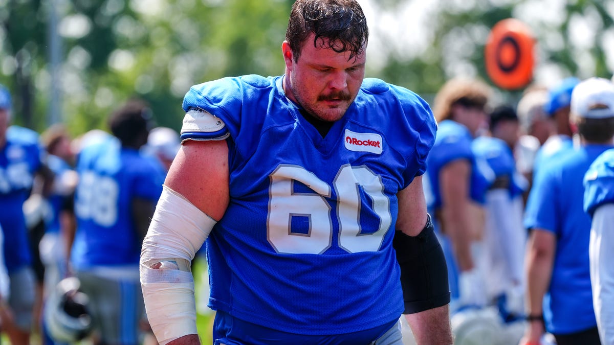 Lions C leaves practice with lower leg issue