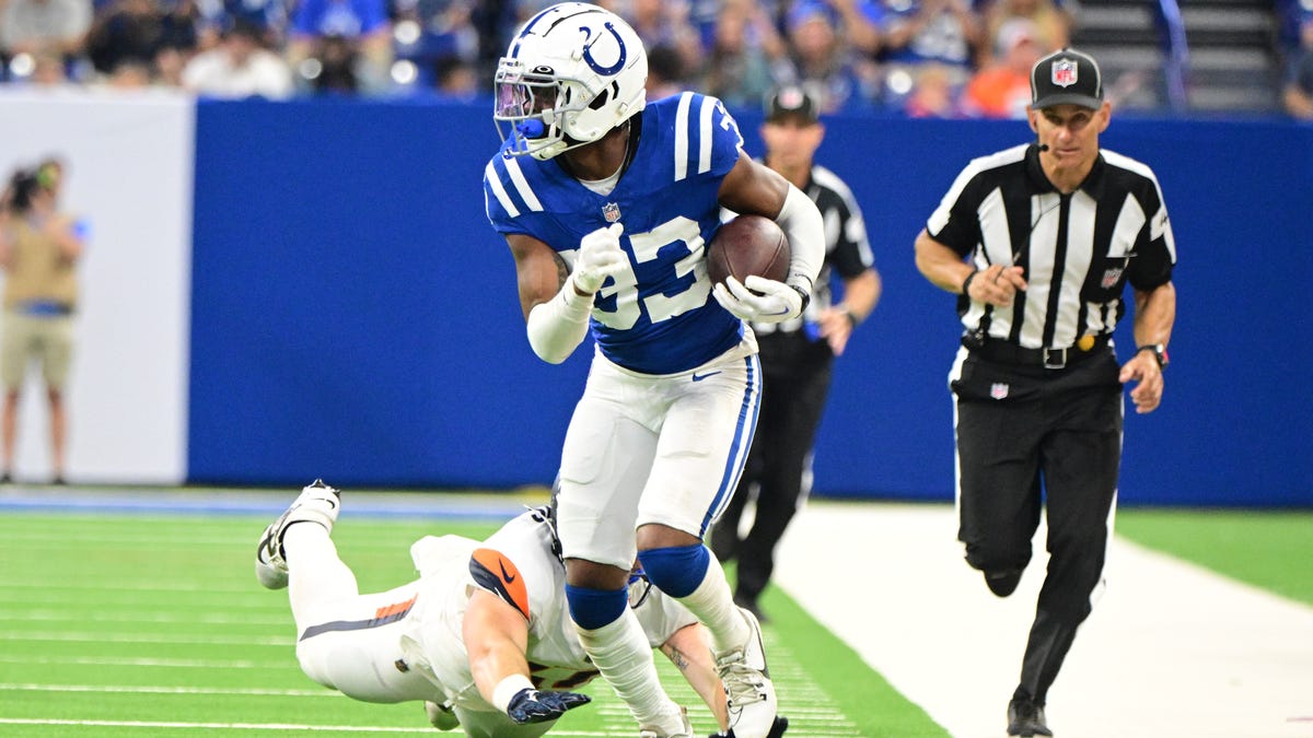 Team made 2 roster moves Friday