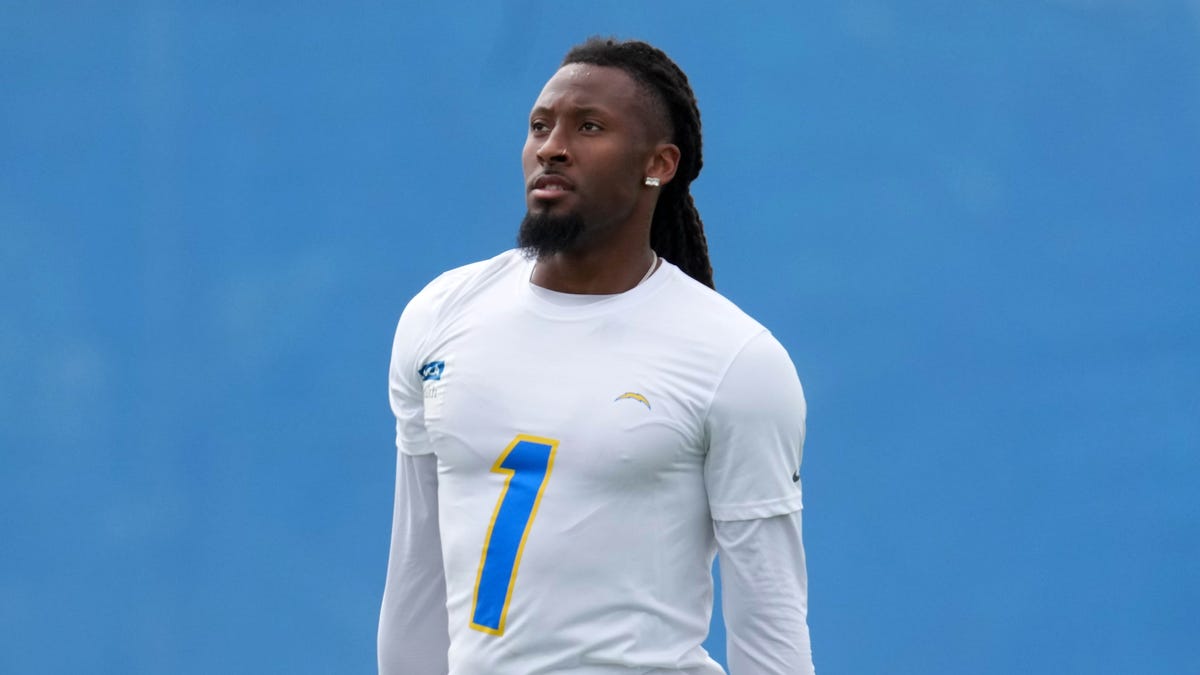 Proposed trade gets Cardinals a former 1st-round receiver