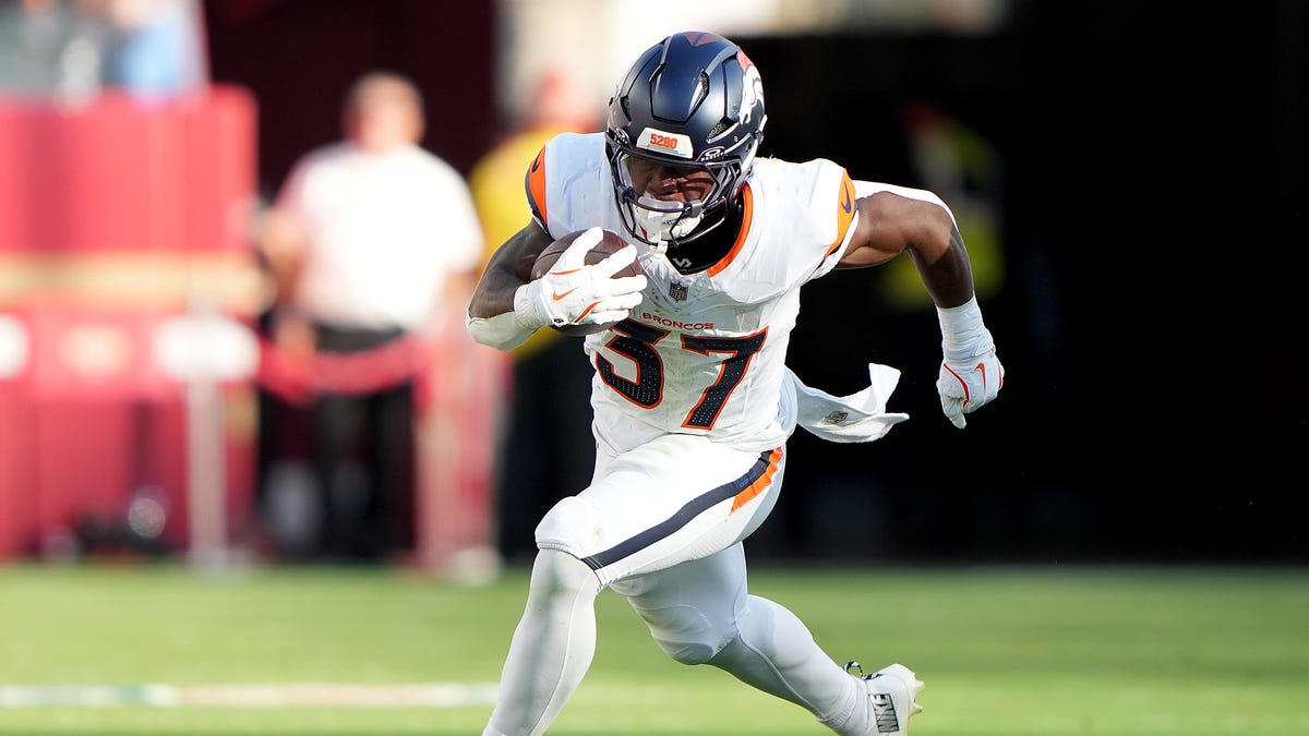 Broncos RB RJ Harvey scores TD vs. Cardinals