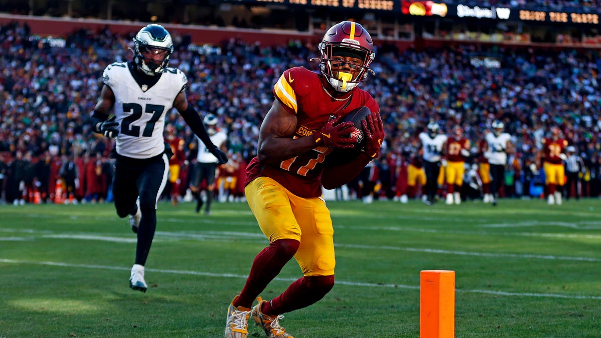 Commanders win NFC East in Madden simulation as Eagles miss playoffs