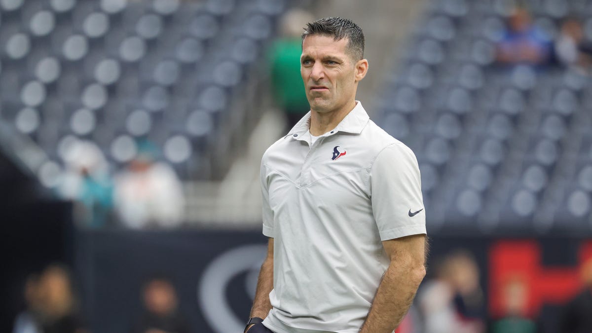 Eagles have made seven trades with the Texans since 2023