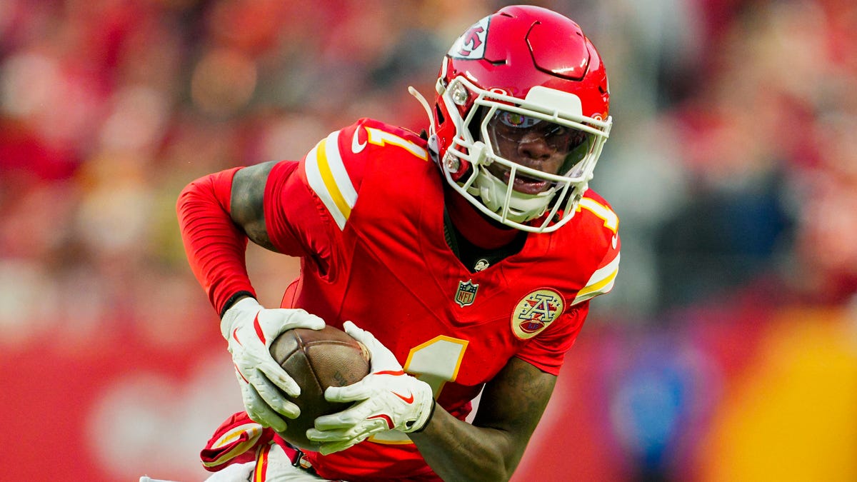 Xavier Worthy reacts to Taylor Swift viral draft clip: 'That's crazy'