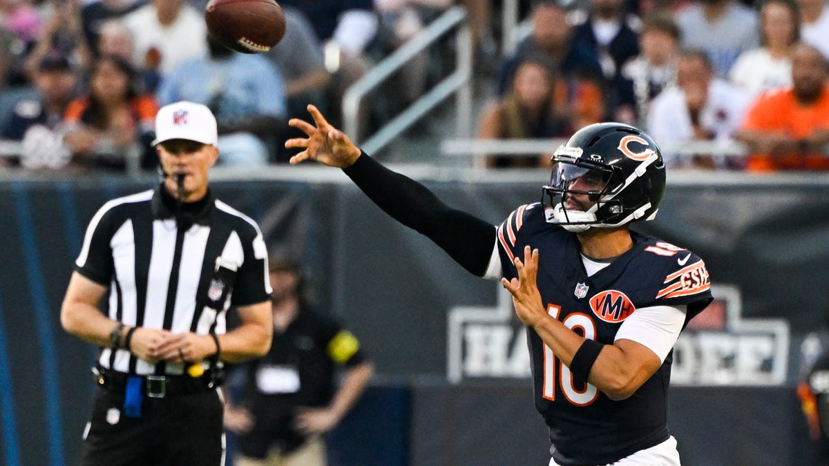 Bears HC Ben Johnson shares his vision for Caleb Williams