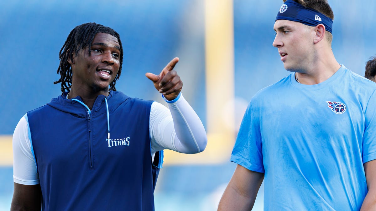 Tennessee Titans' Cam Ward named one of seven team captains for 2025