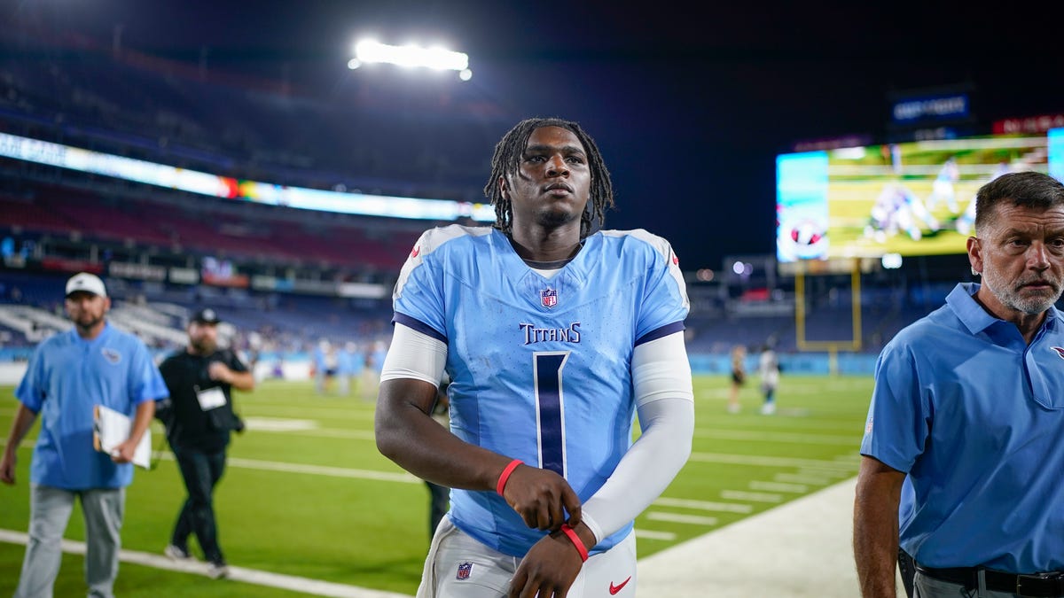 Cam Ward, Calvin Ridley named team captains among others.