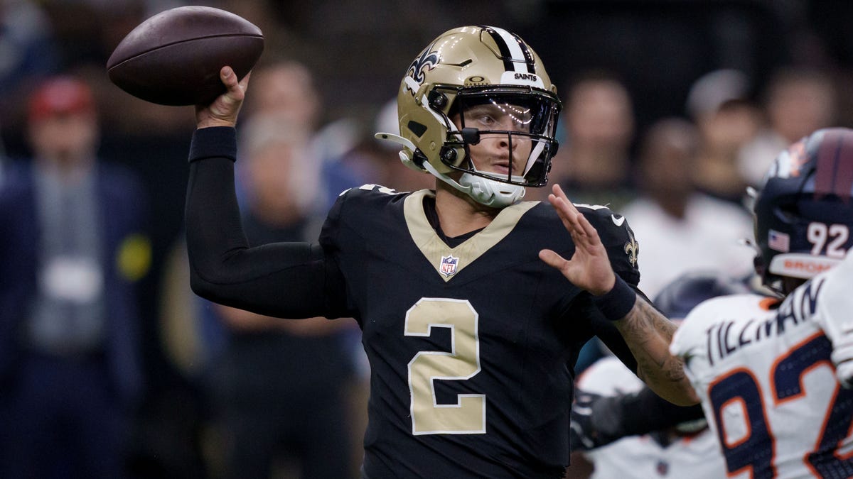 Who will win Saints' QB job?
