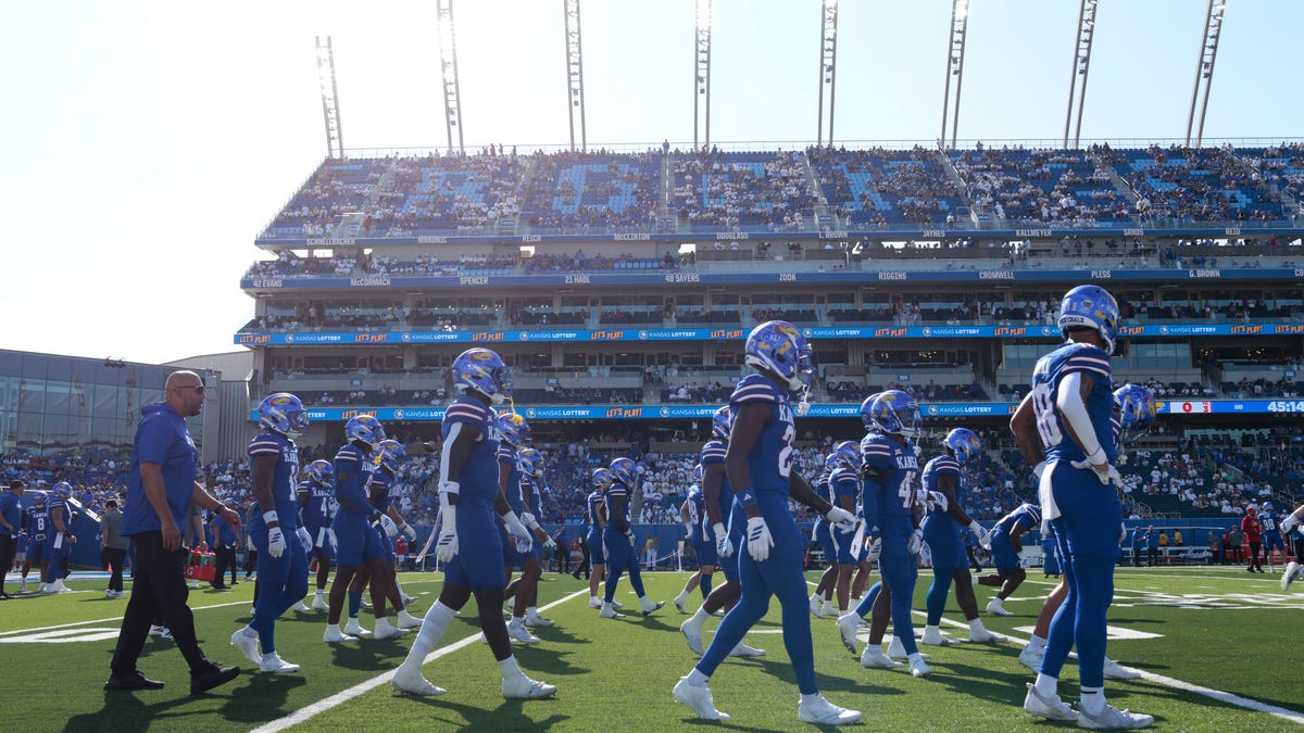 3 lingering questions after beating Fresno State