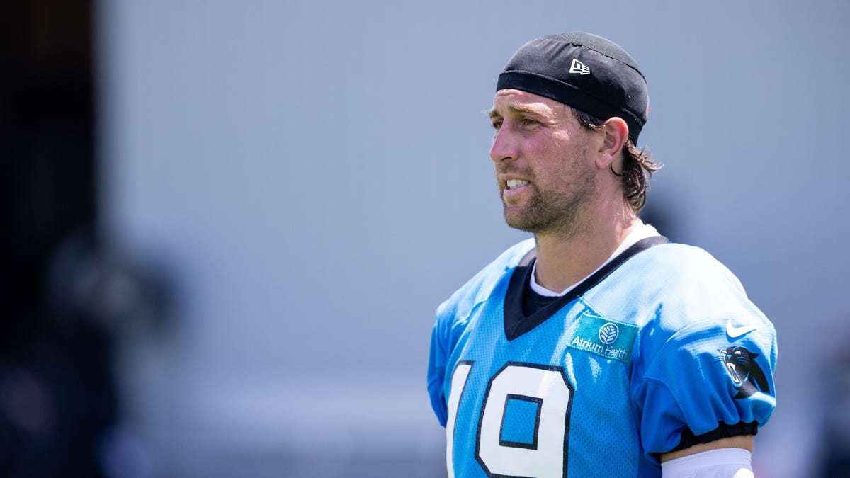 Latest on Panthers WR Adam Thielen after Vikings' busy Sunday morning