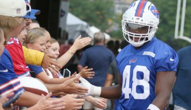 Buffalo Bills release former UW football standout LB