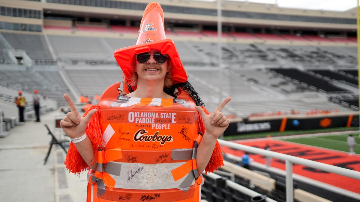 Oklahoma State football vs UT Martin: Our top photos from Cowboys-Skyhawks game - The Oklahoman