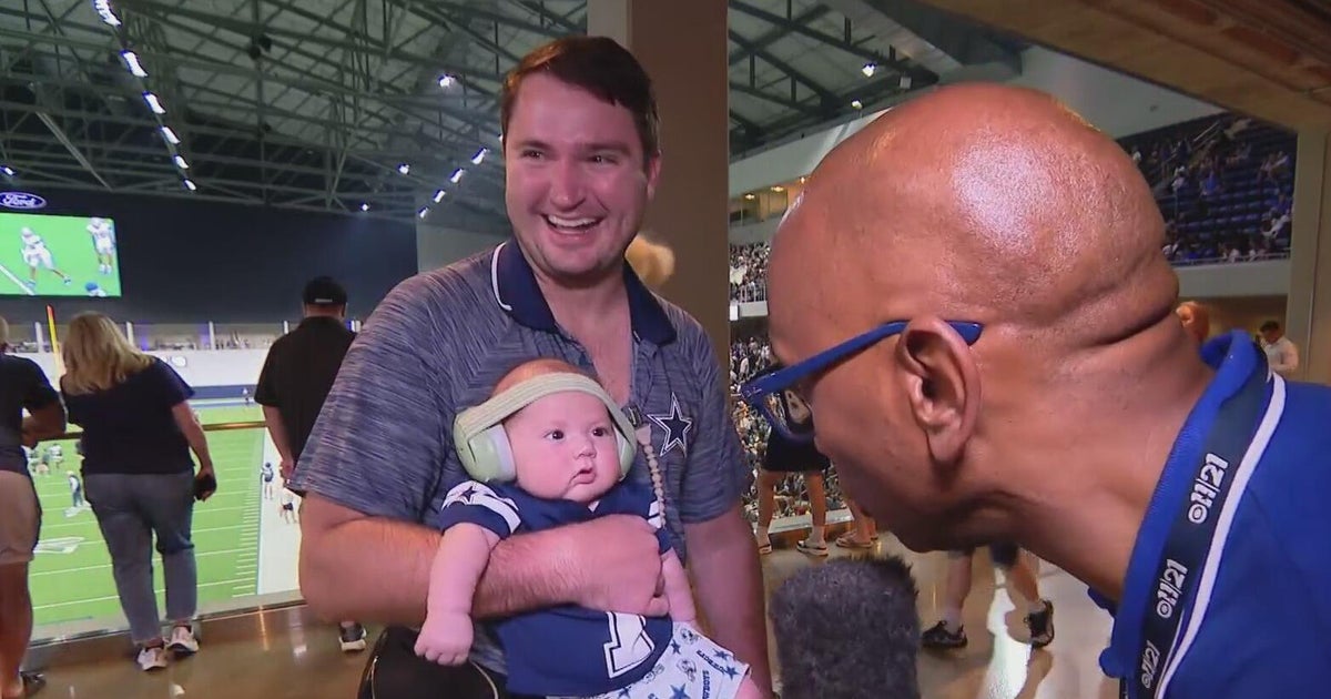 Dallas Cowboys open practice to fans, who remain hopeful for a Super Bowl championship