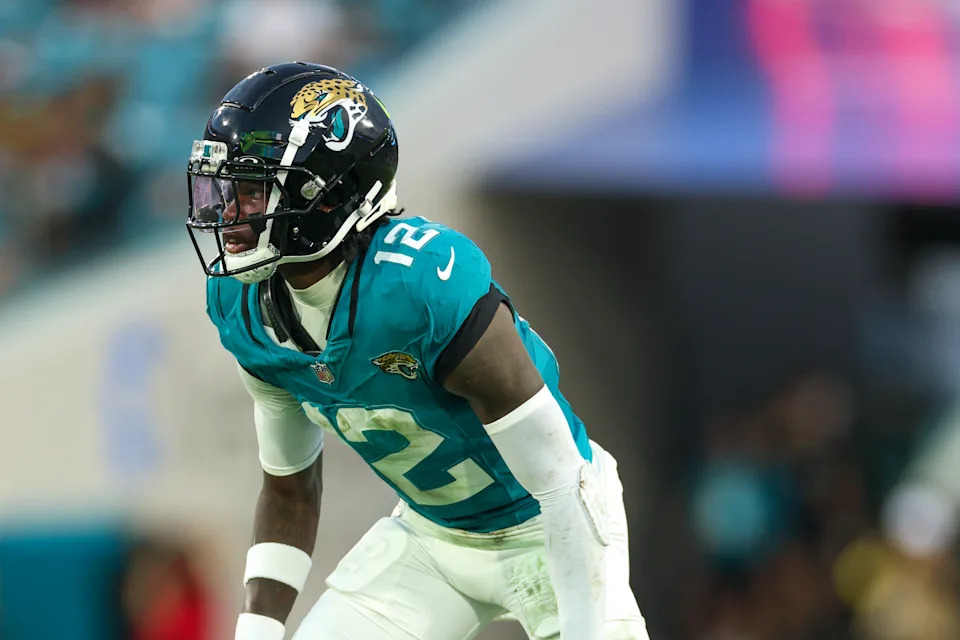 JACKSONVILLE, FLORIDA - AUGUST 9: Travis Hunter #12 of the Jacksonville Jaguars in coverage during a NFL Preseason 2025 game against the Pittsburgh Steelers at Everbank Stadium on August 9, 2025 in Jacksonville, Florida. (Photo by Logan Bowles/Getty Images)