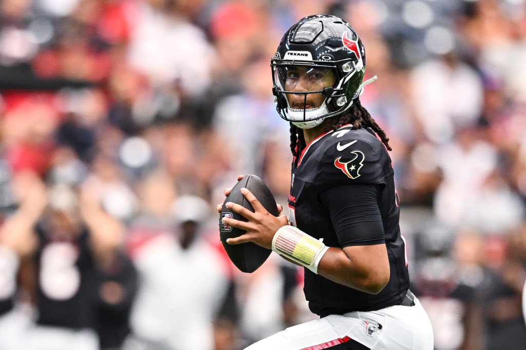 8 bold predictions for '25 Fantasy Football season