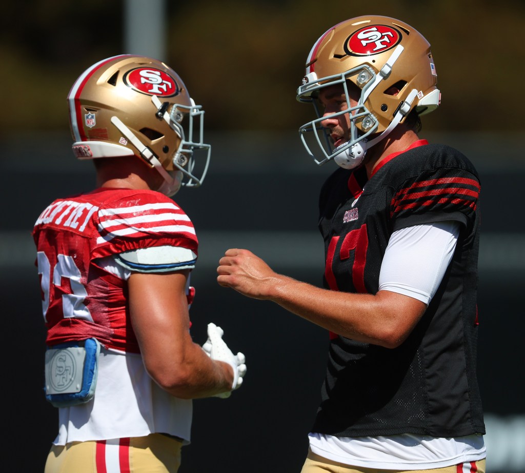 Mykel Williams hurts knee; Purdy ends well