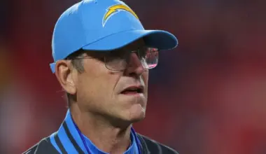 Chargers HC Jim Harbaugh only needed two words to describe Jared Goff, Dan Campbell's Lions