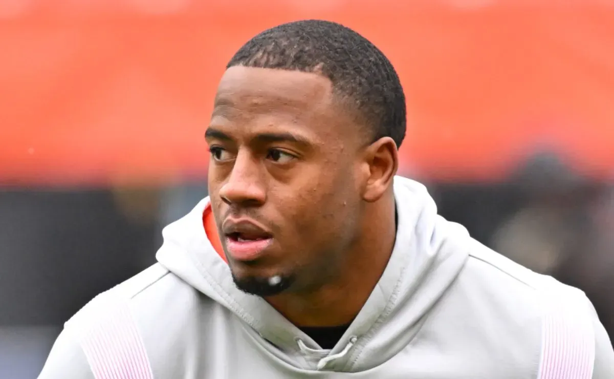 Texans HC DeMeco Ryans shares encouraging update on Nick Chubb amid Joe Mixon's uncertain status