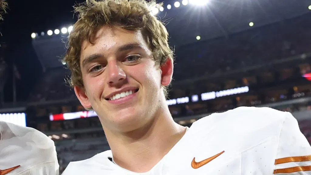 Arch Manning Texas Longhorns