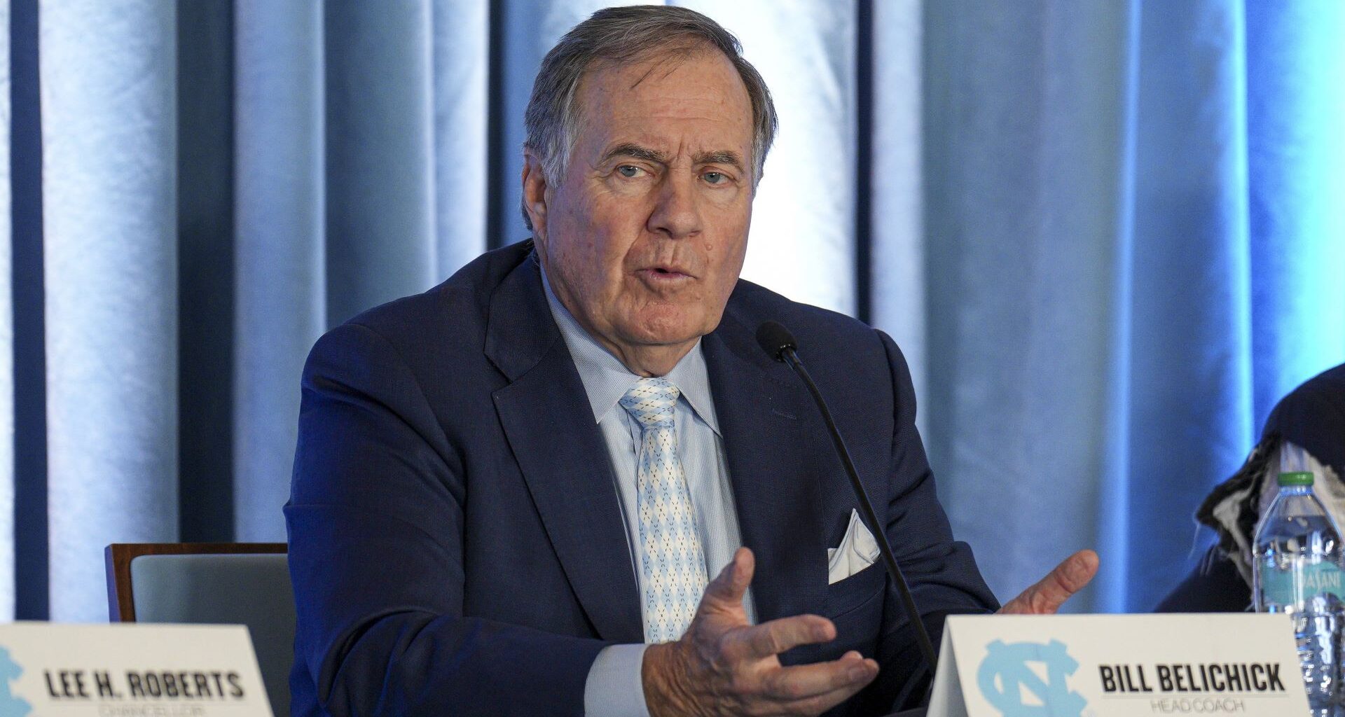 NFL Reporter Makes Brutal Bill Belichick Joke At HOF Induction