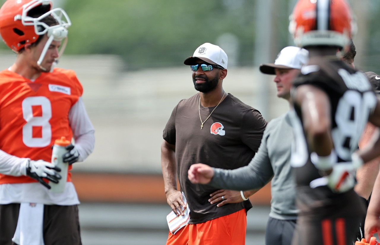 Browns 53-man roster projection: Who’s fighting for jobs as preseason kicks off?