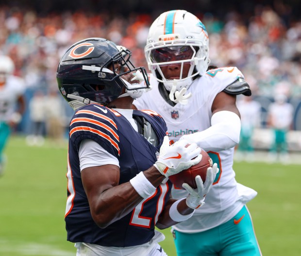 Chicago Bears wide receiver Jahdae Walker (20) catches a touchdown in the fourth quarter during a game against the Miami Dophins at Soldier Field on Aug. 10, 2025, in Chicago. (Stacey Wescott/Chicago Tribune)