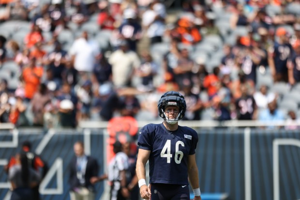 Chicago Bears long snapper Scott Daly (46) warms up during Chicago Bears Family Fest at Soldier Field on Sunday, Aug. 3, 2025. (Eileen T. Meslar/Chicago Tribune)
