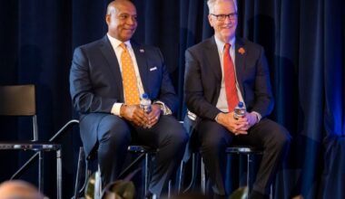 Chicago Bears push for 'mega projects' bill to aid stadium pursuit