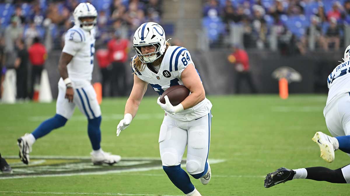 Indianapolis Colts tight end Tyler Warren (84) runs with the ball after making a catch against the Baltimore Ravens during the first quarter at M&T Bank Stadium.