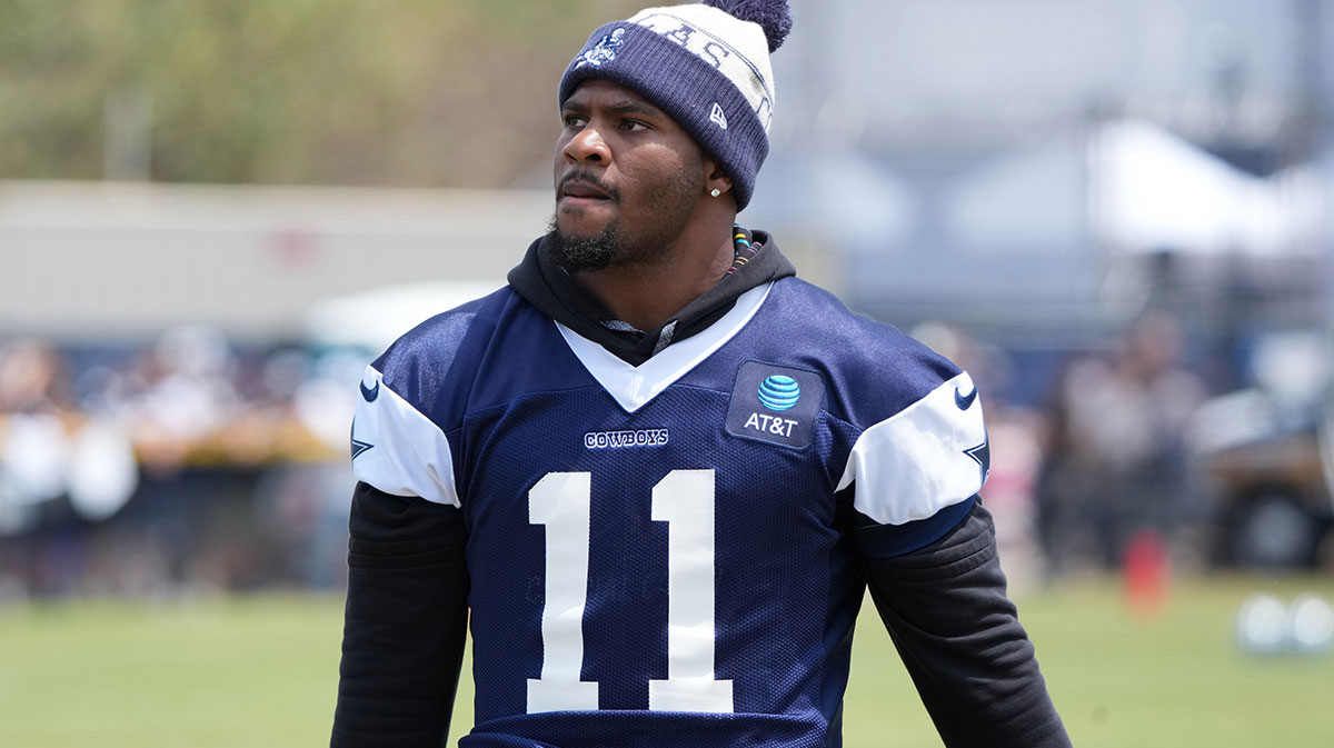 Dallas Cowboys defensive end Micah Parsons (11) at training camp at the River Ridge Fields.
