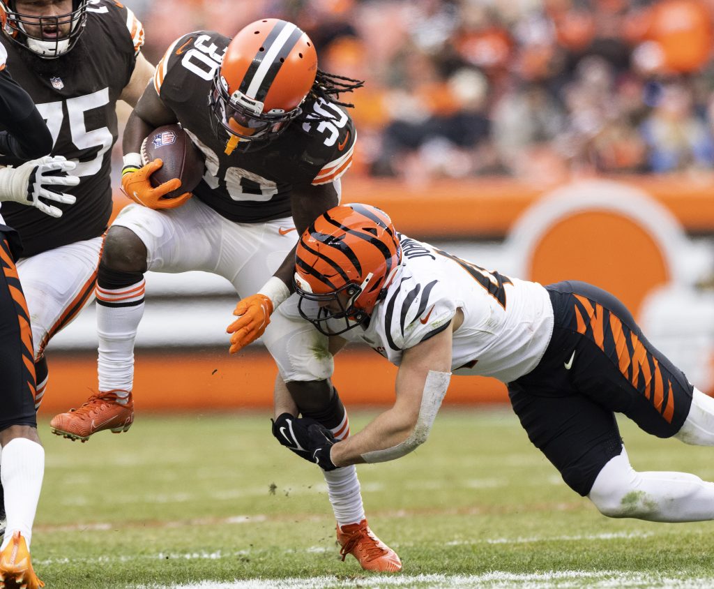 Ravens Signing RB D'Ernest Johnson, Waiving K John Hoyland