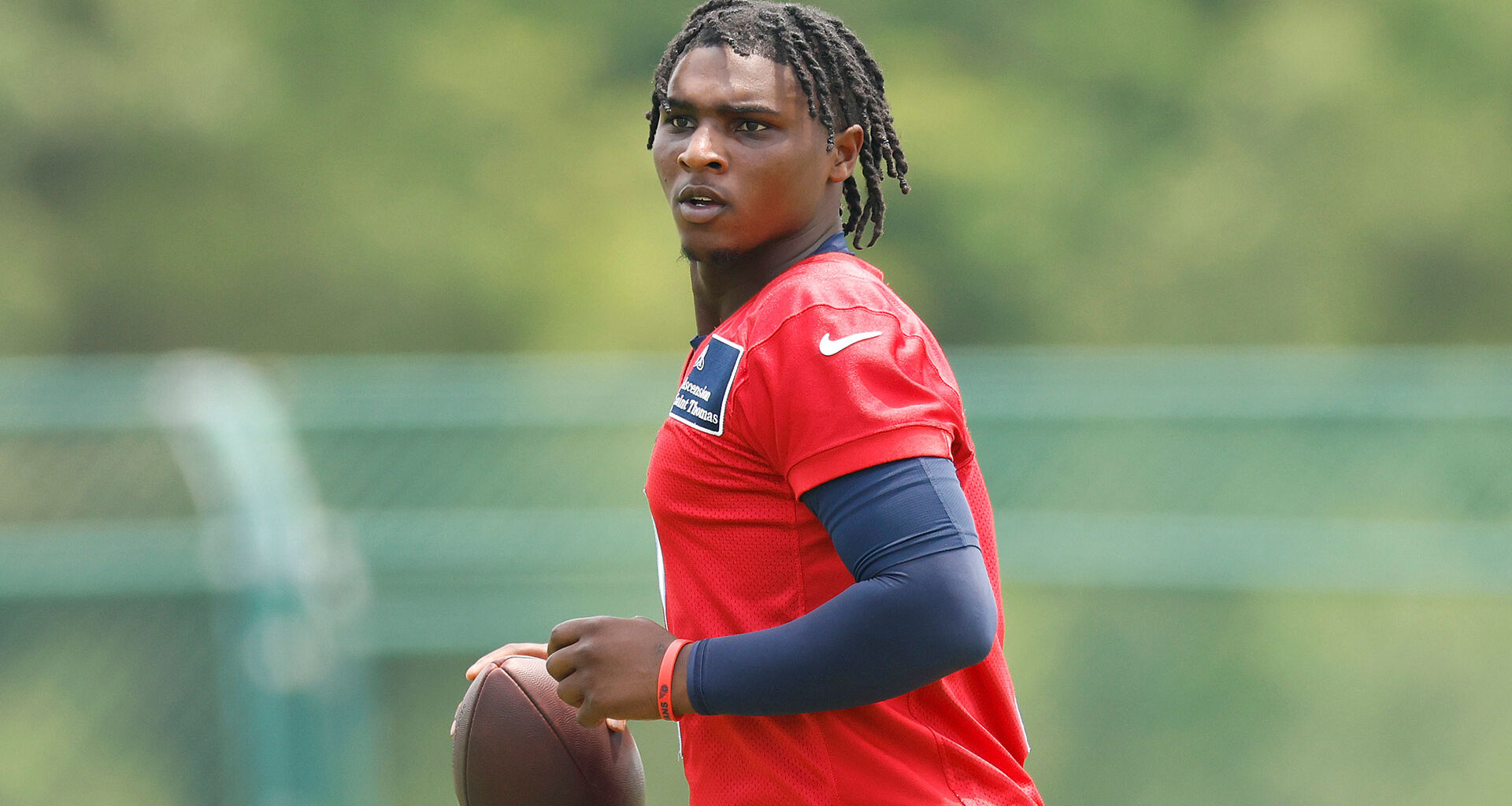 Cam Ward fights with own Tennessee Titans teammate as No1 NFL Draft pick gets heated in scorching practice – The US Sun