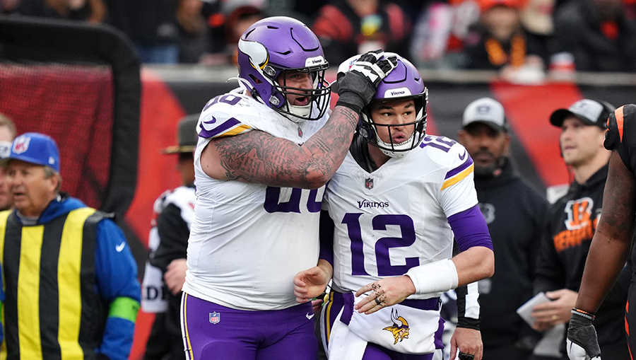 Seattle Seahawks Dalton Risner...