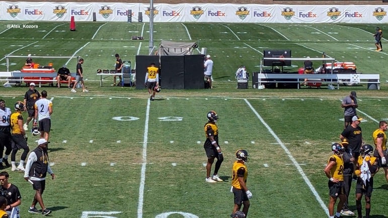 Darius Slay training camp injury